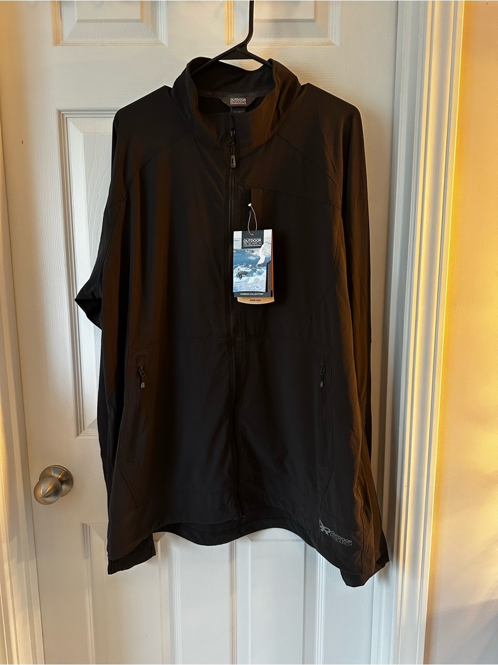 NWT Outdoor Research Black Full-Zip Lightweight Jacket